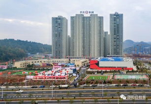 戳這里,看邵陽縣五環(huán)時代全民健身中心360 無死角的美