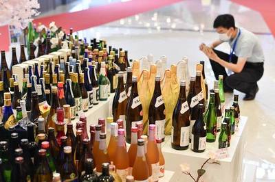 想去第三屆進博會上看88克拉黑鉆嗎?先到這里打卡吧!